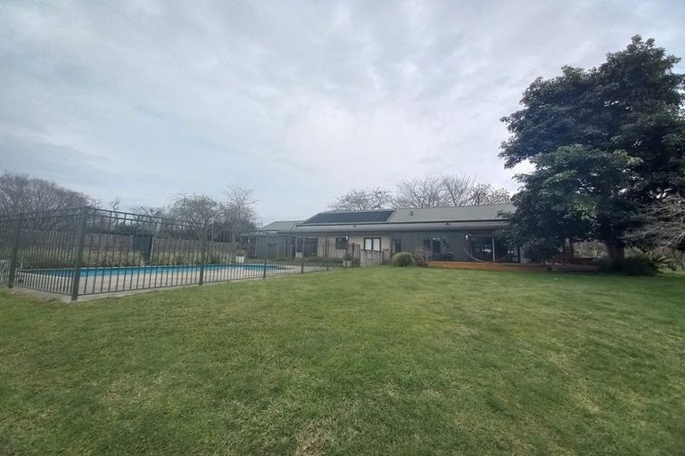 Photo of property in 1/442 Airport Road, Rukuhia, Hamilton, 3282
