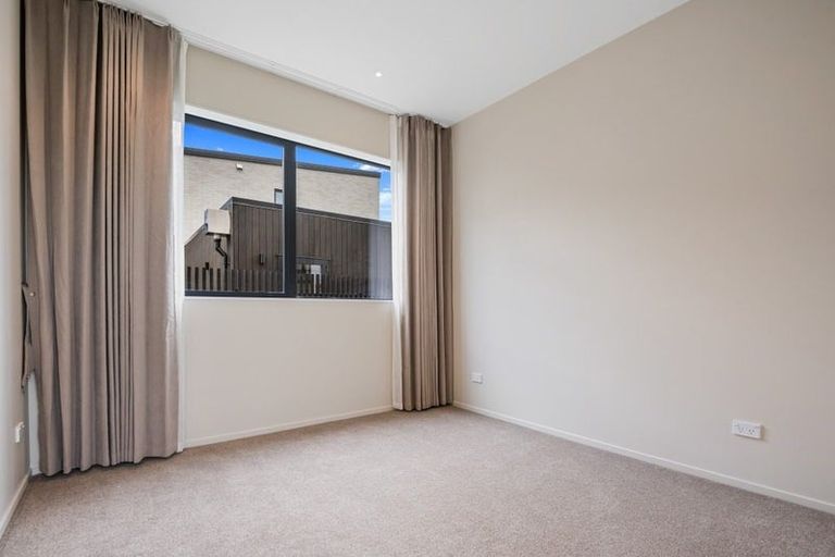 Photo of property in 47 Bristol Freighter Road, Hobsonville, Auckland, 0616