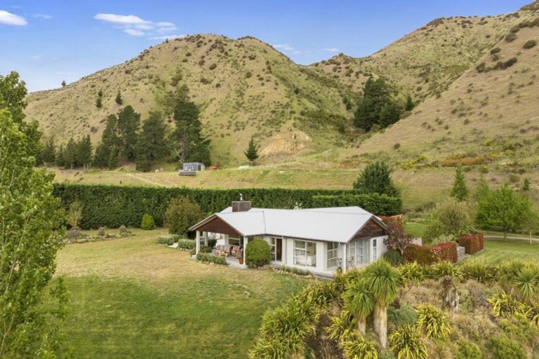 Photo of property in 560 Hurunui Bluff Road, Hurunui, Hawarden, 7385