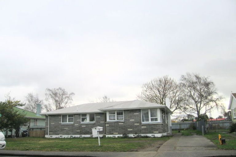 Photo of property in 16 Henderson Road, Flaxmere, Hastings, 4120