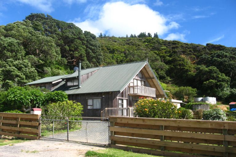 Photo of property in 50 Taupo Bay Road, Taupo Bay, Mangonui, 0494
