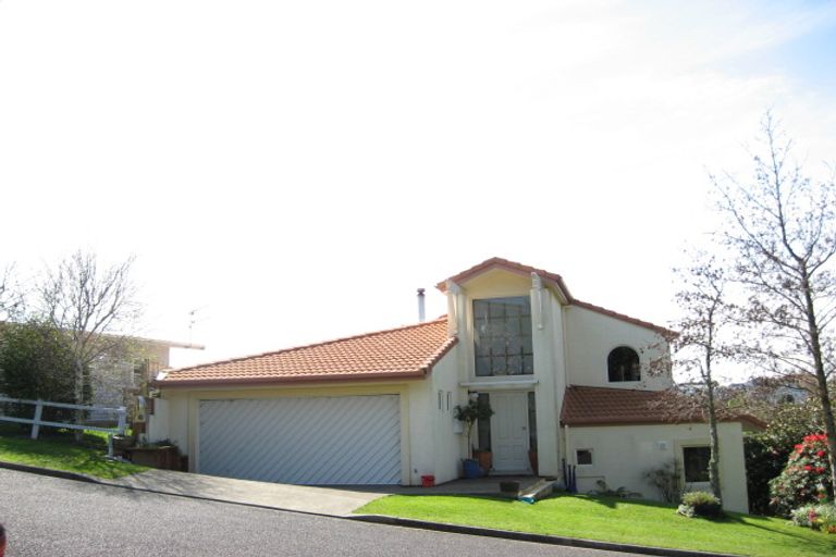 Photo of property in 3 Pentland Place, Highlands Park, New Plymouth, 4312