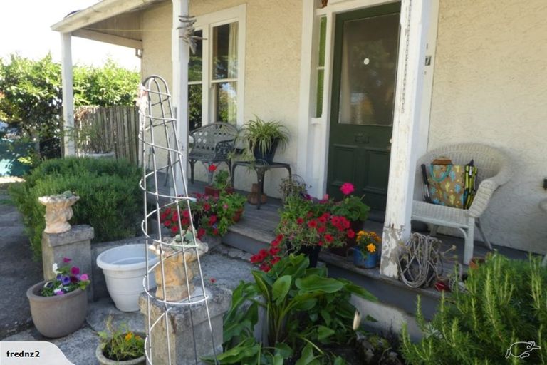 Photo of property in 27 Mathesons Road, Phillipstown, Christchurch, 8011