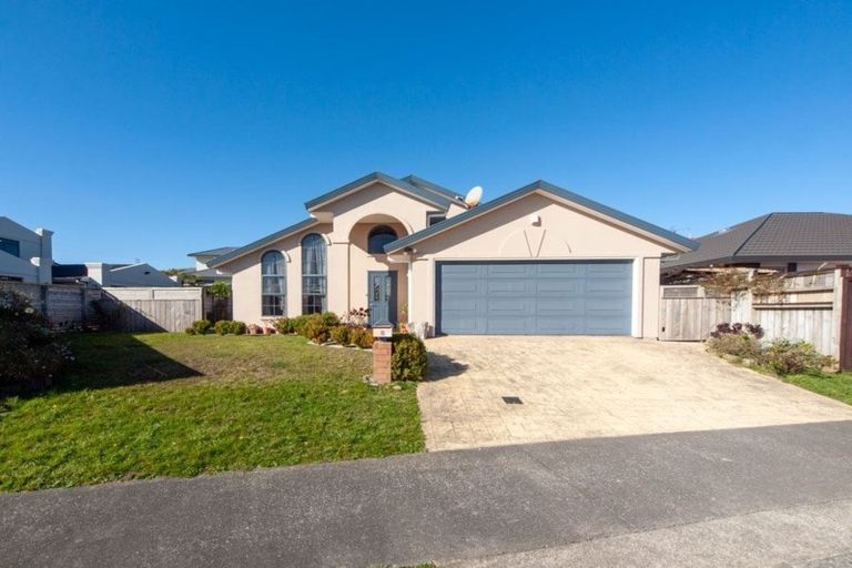 Photo of property in 8 Silver Pine Avenue, Woodridge, Wellington, 6037