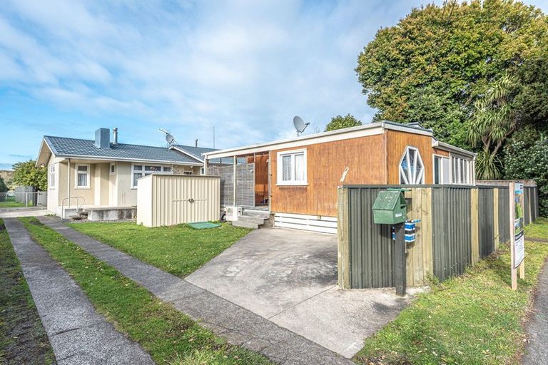 Photo of property in 21 Balgownie Avenue, Gonville, Whanganui, 4501