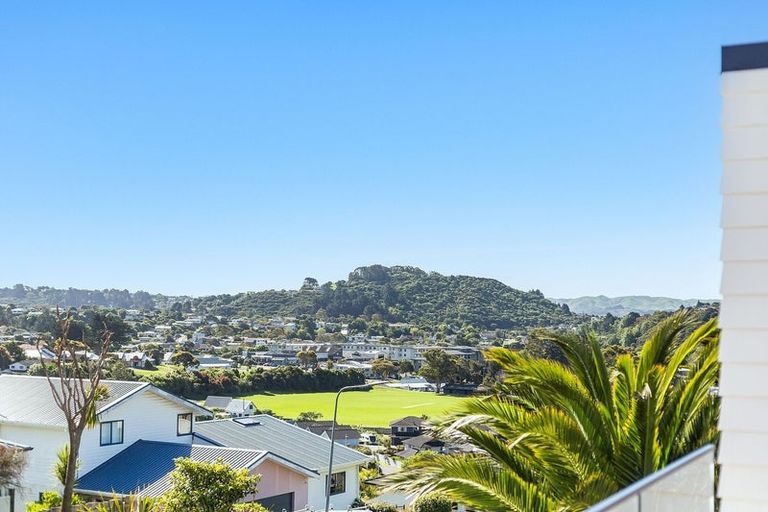 Photo of property in 47d Spyglass Lane, Whitby, Porirua, 5024