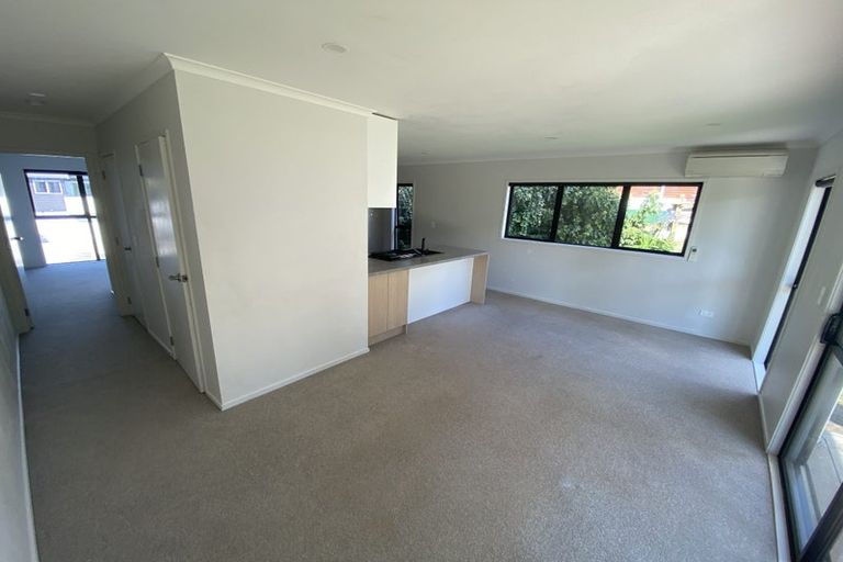 Photo of property in 2/101 Aurora Terrace, Hillcrest, Hamilton, 3216