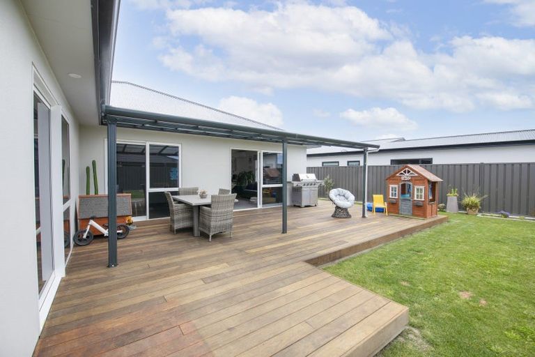 Photo of property in 4 Monowai Street, Poraiti, Napier, 4112