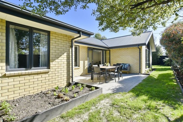 Photo of property in 52 Rushmore Drive, Belfast, Christchurch, 8051