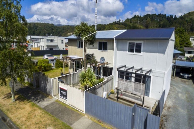 Photo of property in 6/3 Wilford Street, Wallaceville, Upper Hutt, 5018