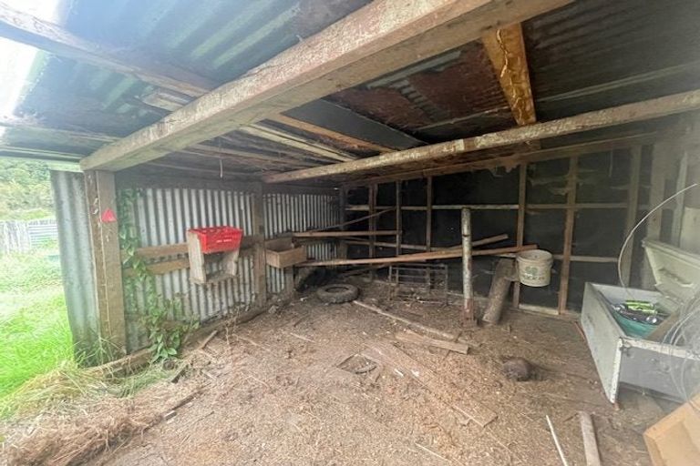 Photo of property in 67 Main Road, Harihari, 7884