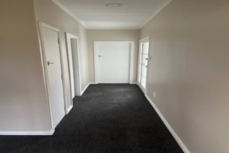 Photo of property in 9 Rata Street, Roslyn, Palmerston North, 4414