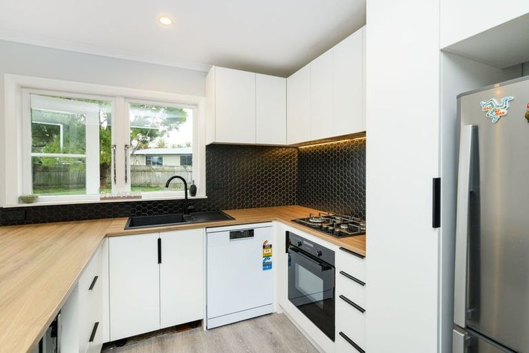 Photo of property in 4 Miles Place, Awapuni, Palmerston North, 4412