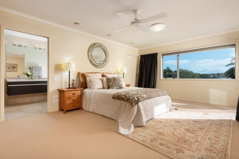 Photo of property in 10 Azores Way, Welcome Bay, Tauranga, 3112