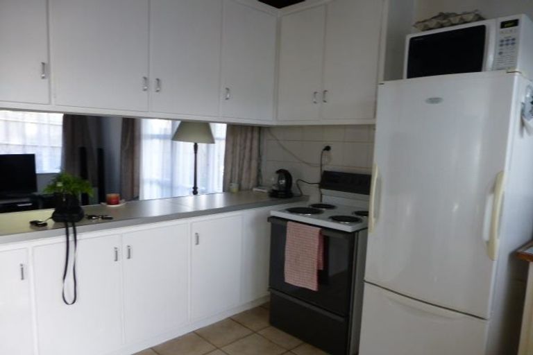 Photo of property in 3/289 Swanson Road, Ranui, Auckland, 0612