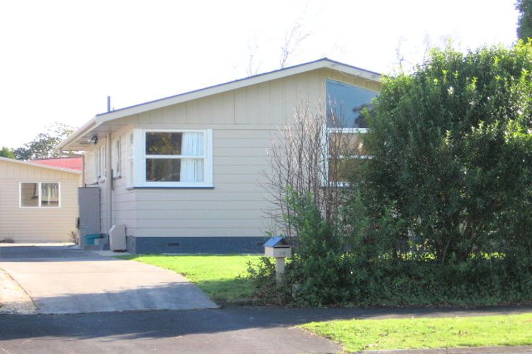 Photo of property in 59 Garden Heights Avenue, Glenview, Hamilton, 3206