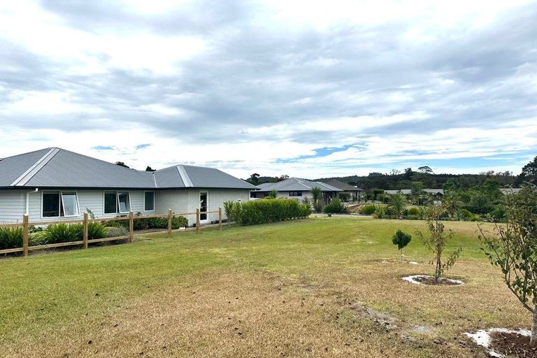 Photo of property in 23 Riverglen Drive, Haruru, 0204