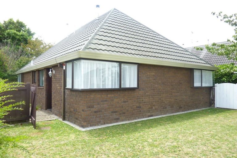Photo of property in 65 Victoria Avenue, Palmerston North, 4410