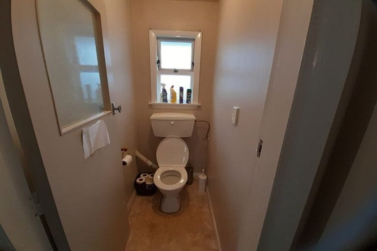 Photo of property in 28 Newbridge Place, Ilam, Christchurch, 8041