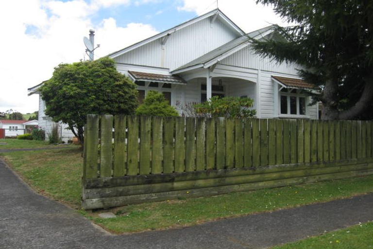 Photo of property in 42 Pitt Street, Raetihi, 4632