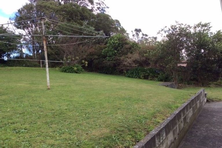 Photo of property in 123 Driver Crescent, Cannons Creek, Porirua, 5024