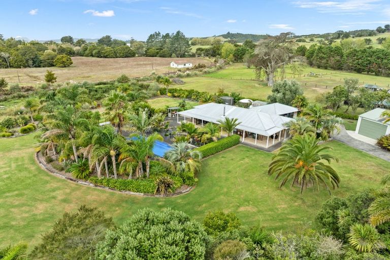 Photo of property in 33 Mangapai Caves Road, Mangapai, Whangarei, 0178