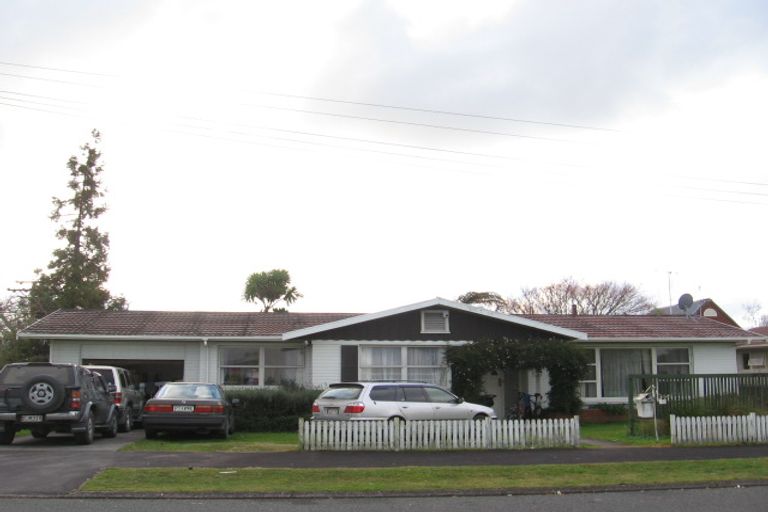 Photo of property in 1 Gadsby Place, Hamilton East, Hamilton, 3216