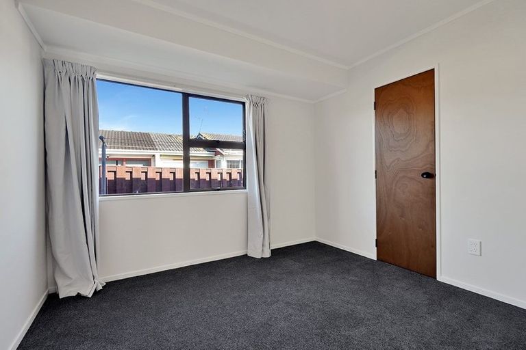 Photo of property in 2/282 Shirley Road, Papatoetoe, Auckland, 2025