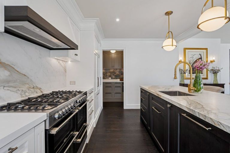 Photo of property in 40 Cunninghams Drive, Jacks Point, Queenstown, 9371