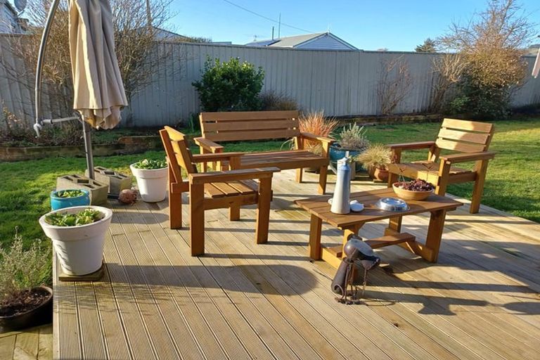 Photo of property in 39 Johnson Street, Milton, 9220