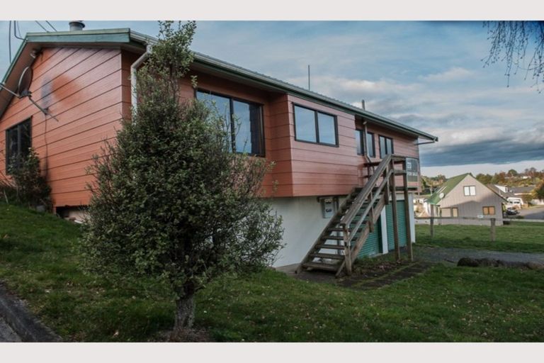 Photo of property in 16 Willow Lane, Ohakune, 4625