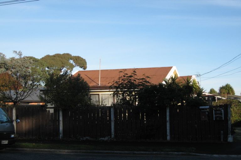 Photo of property in 294 Keyes Road, New Brighton, Christchurch, 8083