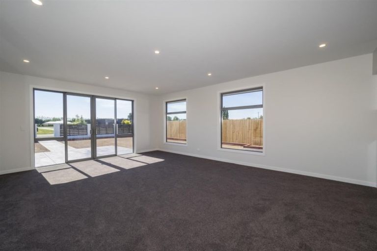 Photo of property in 6 Kelburn Place, Tinwald, Ashburton, 7700