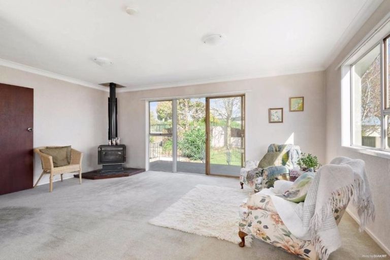 Photo of property in 311 Albany Highway, Rosedale, Auckland, 0632