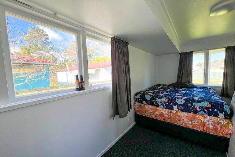 Photo of property in 25 Hamilton Drive, Waiuku, 2123