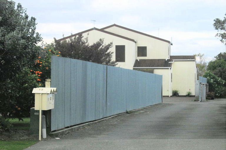 Photo of property in 1/12 Lannie Place, Greenmeadows, Napier, 4112