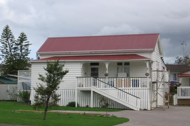 Photo of property in 408 West Coast Road, Glen Eden, Auckland, 0602