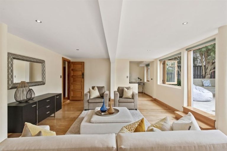 Photo of property in 13 Grahame Street, Devonport, Auckland, 0624