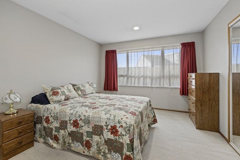 Photo of property in 5a Greenwood Close, Mairehau, Christchurch, 8013