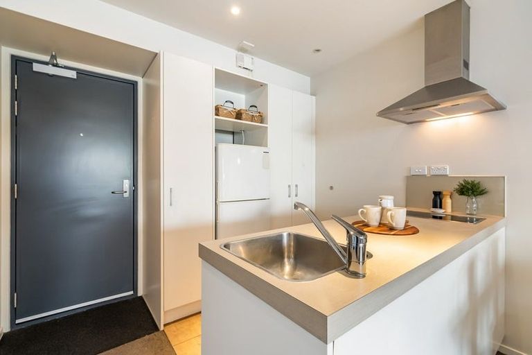 Photo of property in Soho Apartments, 1004/74 Taranaki Street, Te Aro, Wellington, 6011