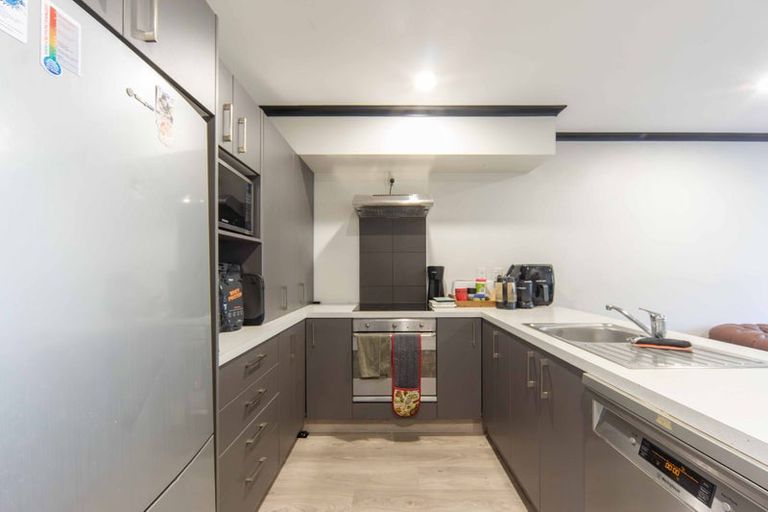 Photo of property in 9h Denver Place, Hamilton East, Hamilton, 3216