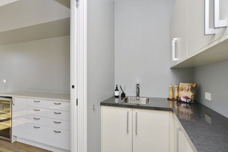 Photo of property in 8 Highfield Lane, Rangiora, 7400