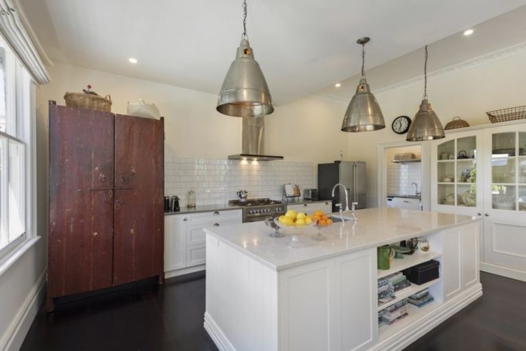 Photo of property in 18 Buick Street, Petone, Lower Hutt, 5012