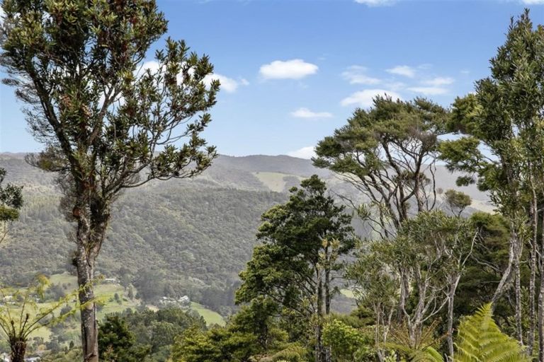 Photo of property in 45 Jonkers Road, Waitakere, Henderson, 0782