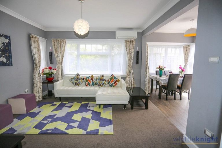 Photo of property in 92 Hinau Street, Riccarton, Christchurch, 8041