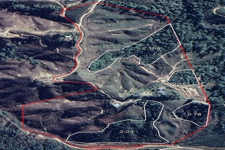 Photo of property in 740 Waiwhero Road, Ngatimoti, Motueka, 7196