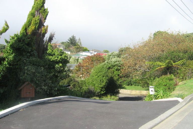 Photo of property in 75b Arawhata Street, Ranui, Porirua, 5024