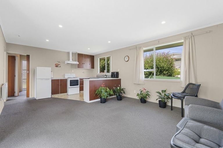 Photo of property in 5b Hua Street, Bell Block, New Plymouth, 4312