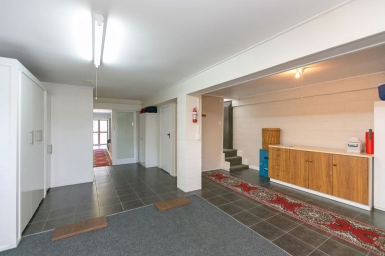 Photo of property in 4 Cutfield Road, New Plymouth, 4310