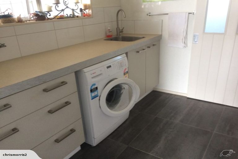 Photo of property in 5 Powell Place, Charleston, Cape Foulwind, 7892